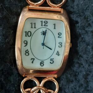 Oui BeeArt Rose Gold watch, very rare and unique item!